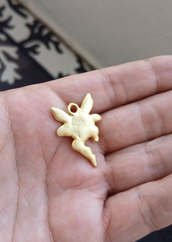 Altın Renkli Vintage Peri Figürlü Charm - Görsel 2