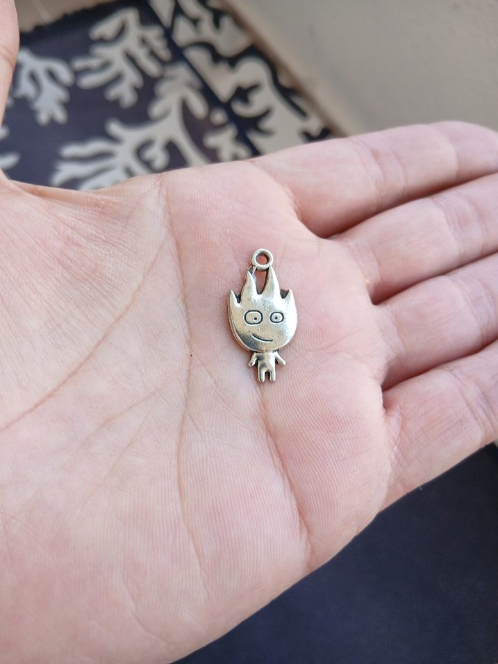 Altın Renkli Punk Tarzı Kadın Charm - Görsel 2