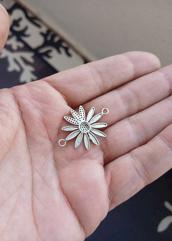 Çiçek Desenli Renkli Payetli Bohem Kadın Charm - Görsel 2