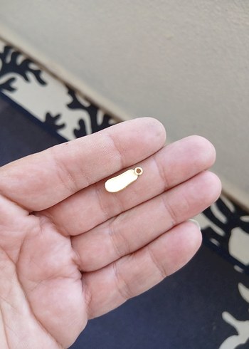 Vintage Altın Renkli Boncuklu Kadın Charm - Görsel 3