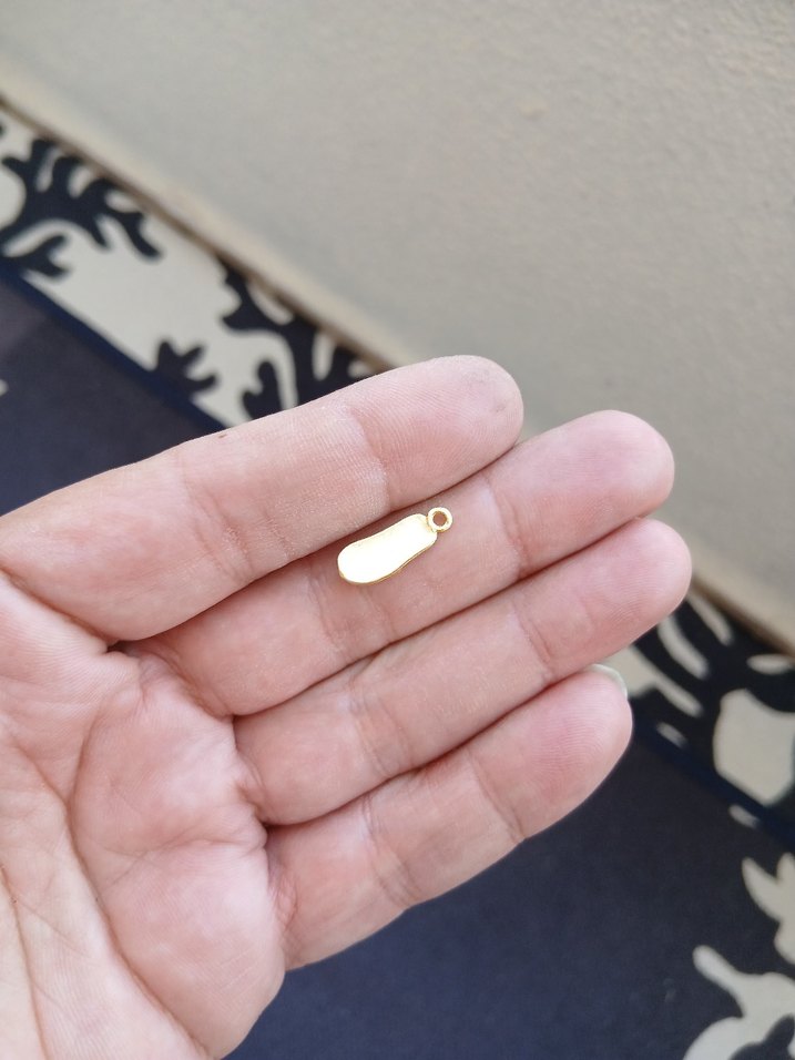 Vintage Altın Renkli Boncuklu Kadın Charm - Görsel 3