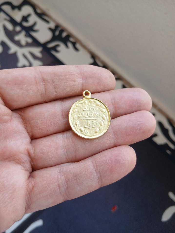 Altın Renkli Nakışlı Bohem Kadın Charm - Görsel 2