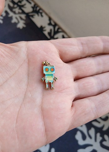 Renkli Boncuklu Robot Kadın Charm - Görsel 3