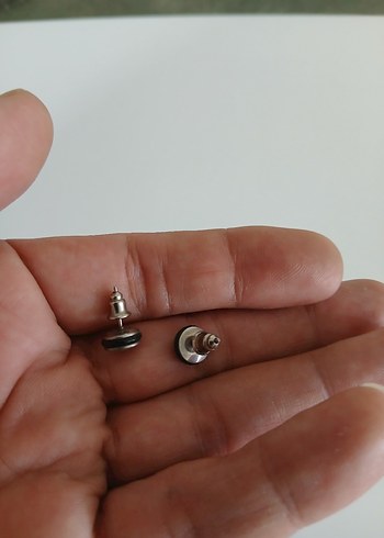 Bej Gri Minimalist Erkek Küpeler - Görsel 2