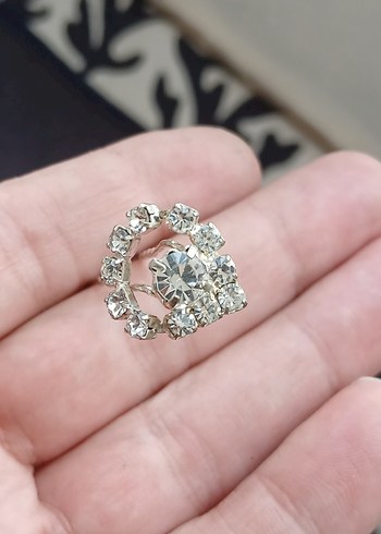 Pastel Bej Taşlı Metal Toka - Görsel 2