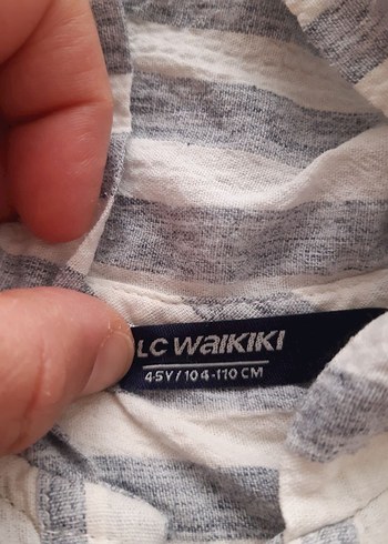 LC Waikiki Kapüşonlu gömlek
