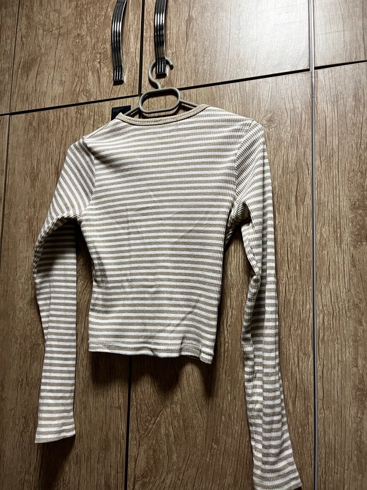 Bej Çizgili Uzun Kollu Kadın crop - Görsel 3