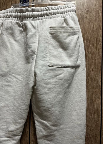 Beyaz Rahat Kesim Kadın Eşofman Altı - Görsel 4