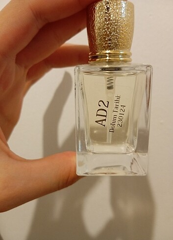 Tutaste Parfüm Dior Addict 2 2002 Versace Bright Crystal Muadili