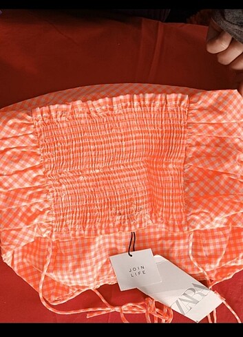 Zara crop