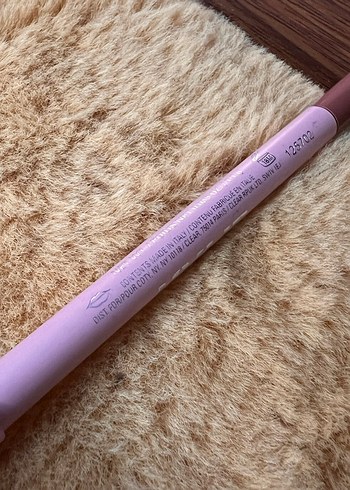 Kylie Ruj ve Kalem Seti - Görsel 4