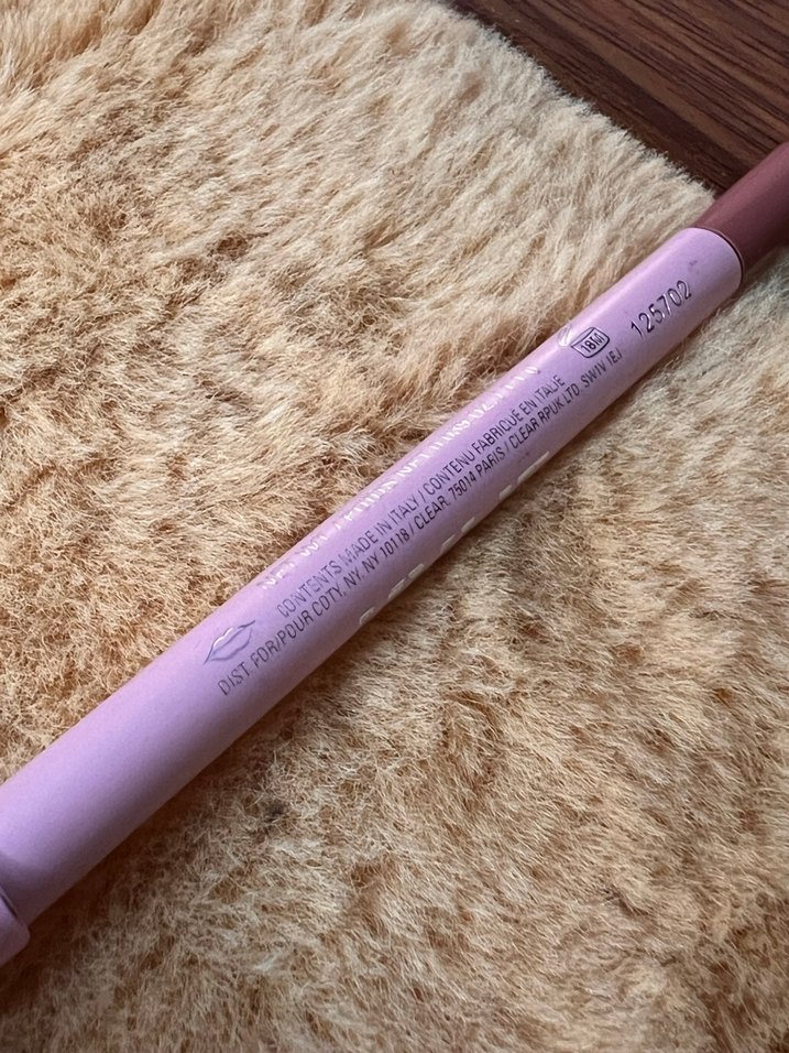 Kylie Ruj ve Kalem Seti - Görsel 4