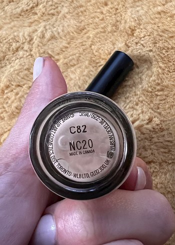 MAC Studio Fix Sıvı Fondöten SPF 15 - Görsel 4