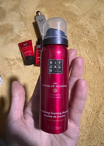 Rituals Vücut Bakım Seti ve 2 ayrı krem - Görsel 3