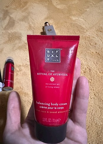 Rituals Vücut Bakım Seti ve 2 ayrı krem - Görsel 4
