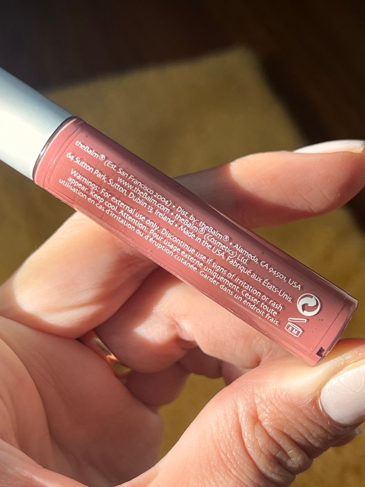 The Balm Pudralı Pembe Dudak Parlatıcısı - Görsel 2