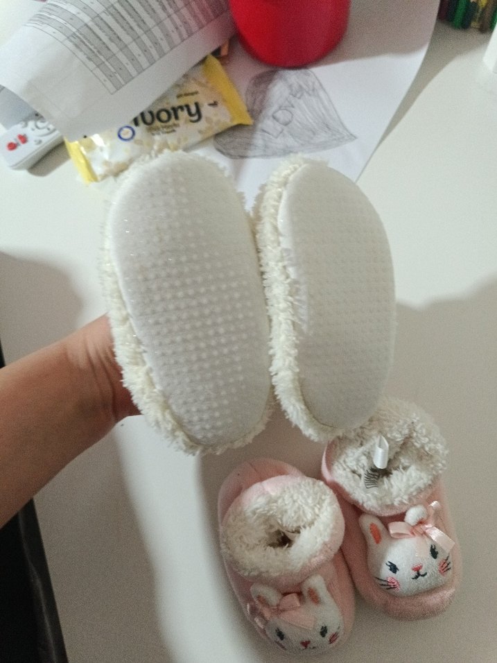 Kızlar için Pembe Sıcak Peluş Terlikler - Görsel 2