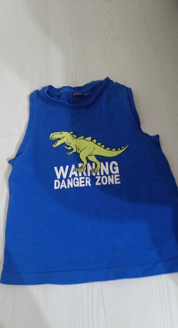 Mavi Baskılı Kolsuz Rock Punk Tişört - Görsel 3