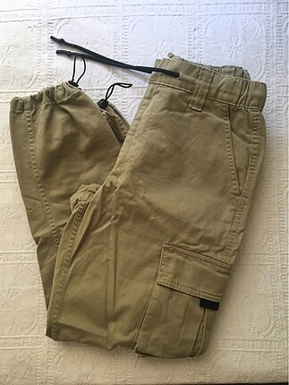 Bershka Kargo pantolon