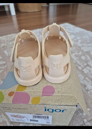 Beyaz Kız Çocuk Sandaletler - Igor - Görsel 2