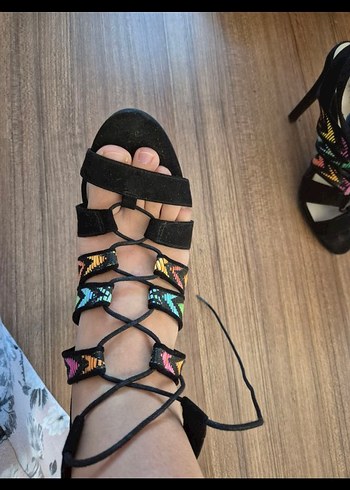 Renkli Yılan Desenli Bohem Topuklu Kadın Ayakkabı - Görsel 4