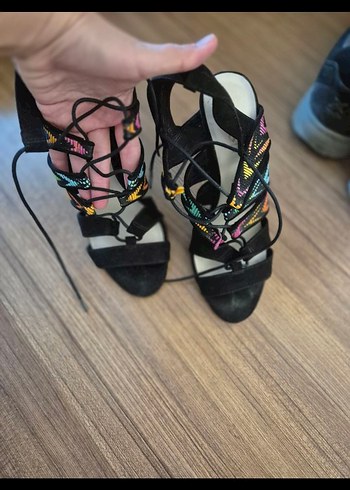 Renkli Yılan Desenli Bohem Topuklu Kadın Ayakkabı - Görsel 2