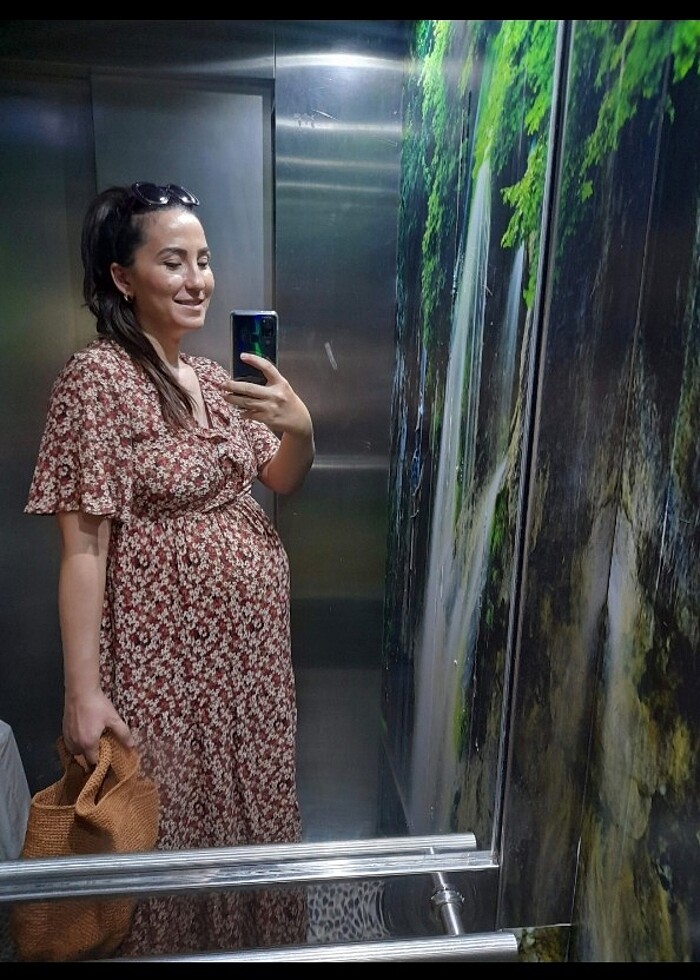 V yaka elbise - Görsel 4