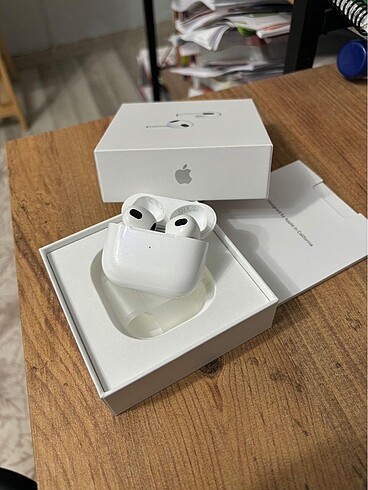 Orjinal AirPods 3.nesil