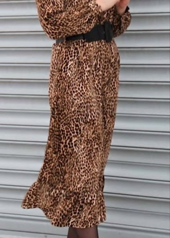 Kahverengi Leopar Desenli Uzun Kadın Elbise - Görsel 2
