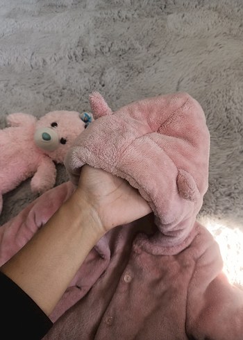 Kız Çocuk Pembe Kapüşonlu Kürklü Mont - Görsel 5