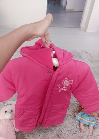 Kız Çocuk Pembe Kapüşonlu Nakışlı Mont - Görsel 2