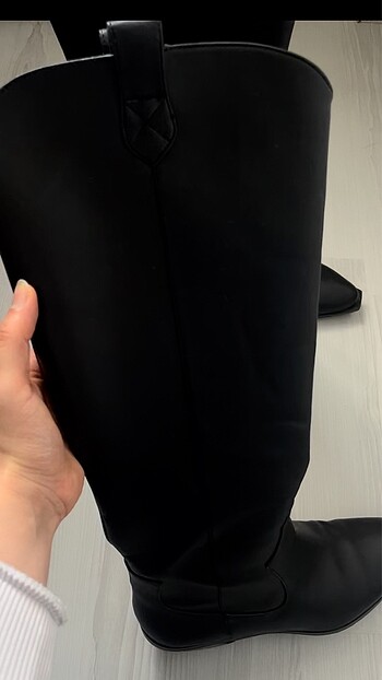 39 Beden BERSHKA uzun konvoy bot