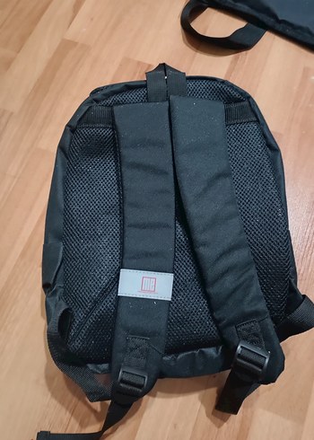 Siyah Gri Baskılı Fermuarlı Erkek Sırt Çantası - Görsel 3