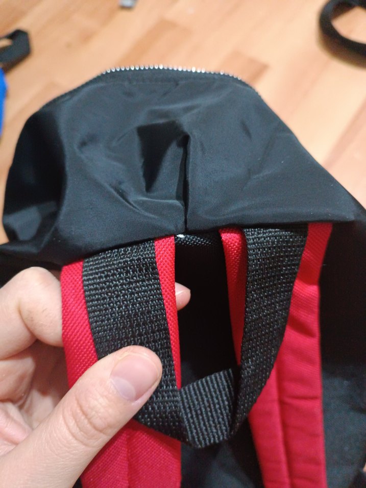 Siyah Fermuarlı Kadın Sırt Çantası - Görsel 4