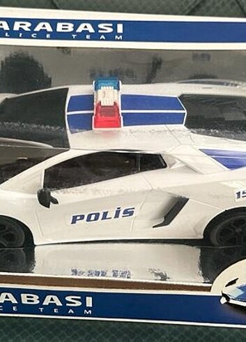 Uzaktan kumandalı şarjlı polis arabası 