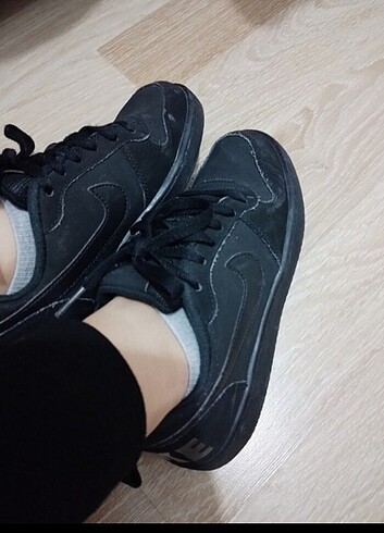 Nike spor ayakkabı 