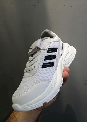 33 Beden Beyaz Erkek Çocuk Spor Ayakkabı Velcro