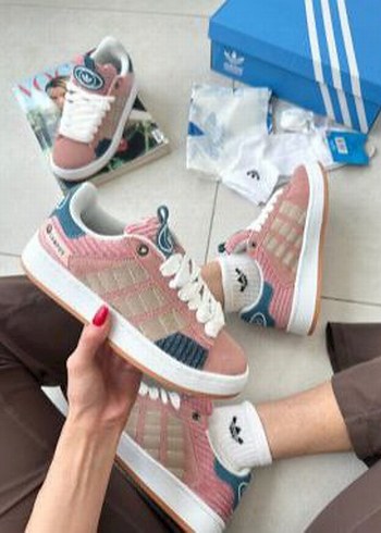 37 Beden pembe Renk Adidas Pembe Bağcıklı Spor Ayakkabı