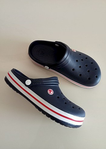 Crocs Terlik CROCSBAND MARKA TEMSİLİDİR