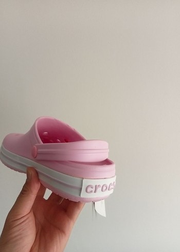 Crocs Pudra Pembesi Kaymaz Terlik