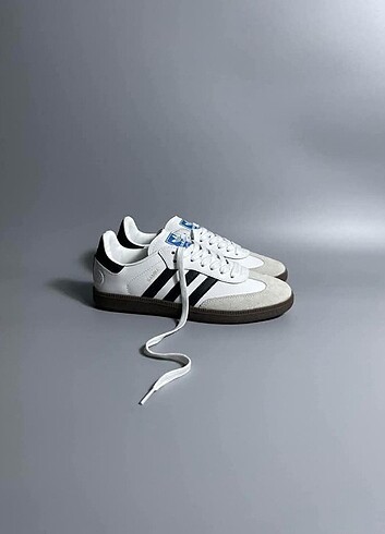 Adidas ???? Adidas SAMBA MARKA TEMSİLİDİR ? Renk: Beyaz ?????/???? Memn