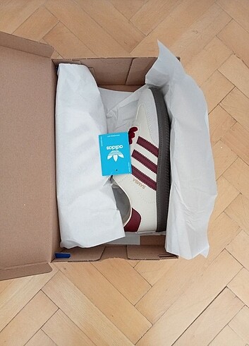 39 Beden kırmızı Renk Adidas Samba Bej ???? MARKA TEMSİLİDİR En Üst kalite ?İthal
