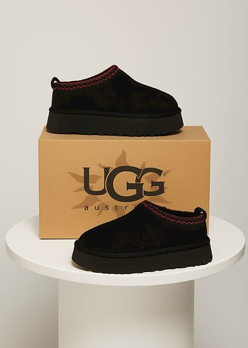 UGG Siyah Platform Topuklu Bot