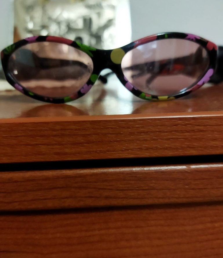 #HM#GÖZLÜK#şapka#bere#mayo#şemsiye#lens# - Görsel 2