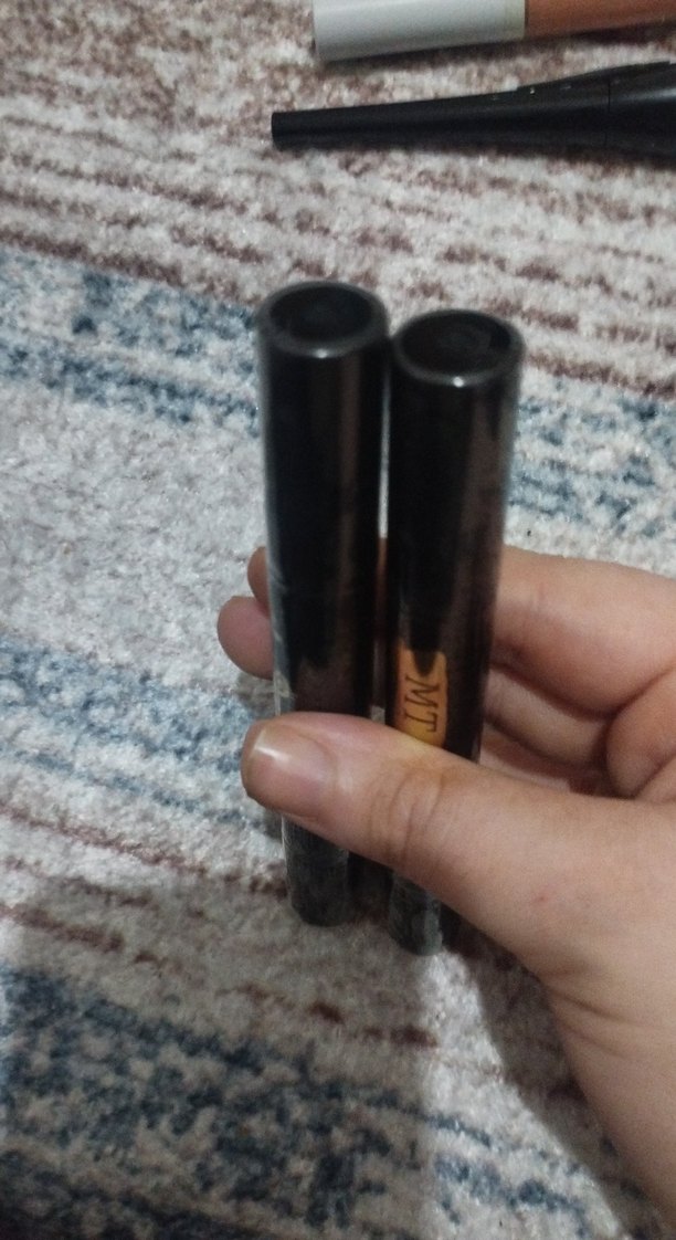 Parlak Siyah Maskara - Görsel 5