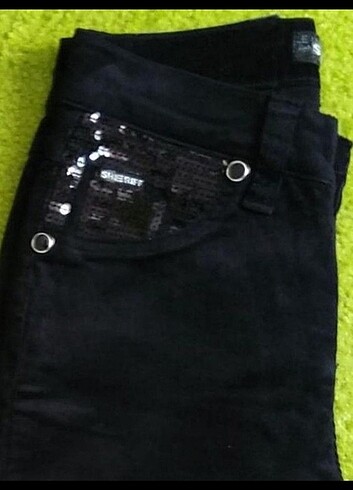 27 Beden siyah Renk Kadife Pantolon 