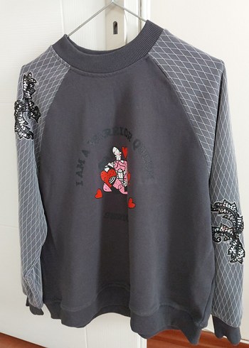 Twist sweatshirt