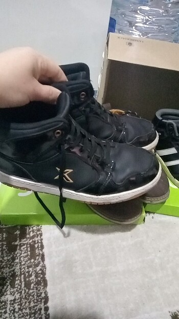 Kinetix Erkek çocuk bot ayakkabı Converse 13-14 yaş rahatlıkla giyebilir