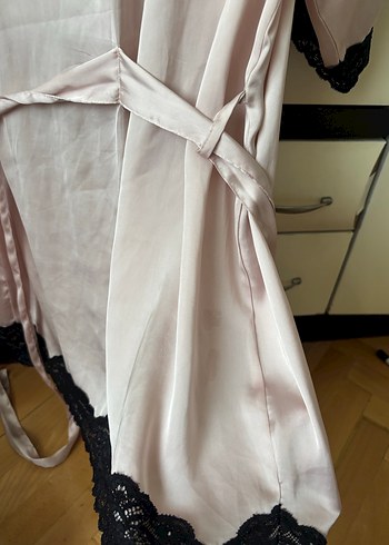 H&M Dantel Detaylı Midi Pembe Sabahlık - Görsel 8