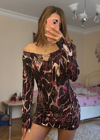 Gothic Grunge Likrali Taşlı Elbise - Görsel 2